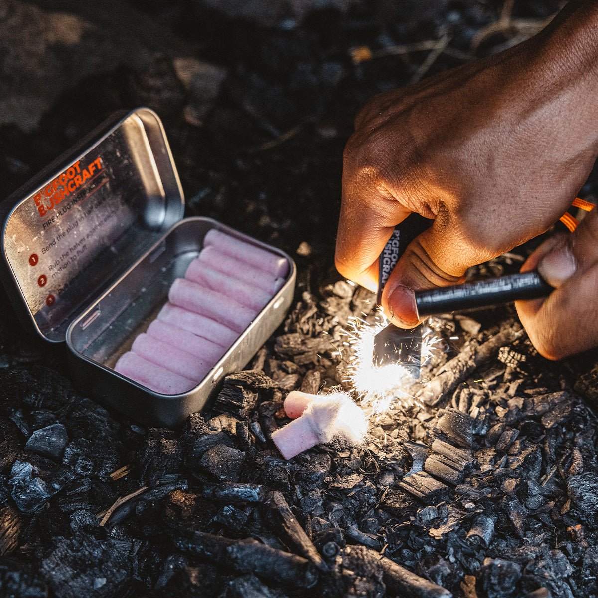 Mini Survival Fire Starter Kit [EXTENDED CYBER MONDAY SALE]