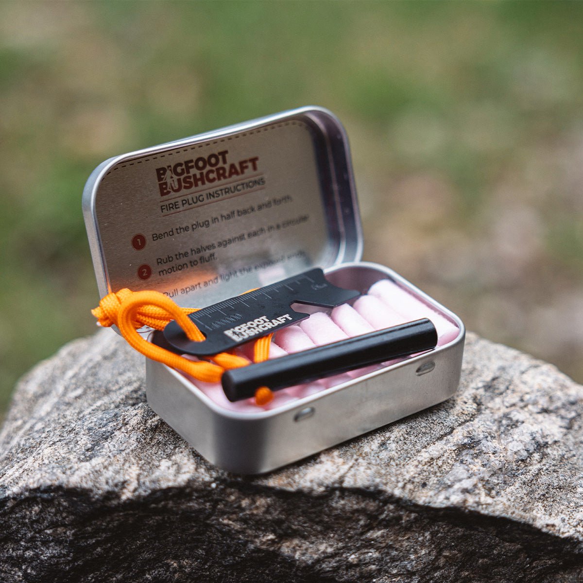 Mini Survival Fire Starter Kit [EXTENDED CYBER MONDAY SALE]